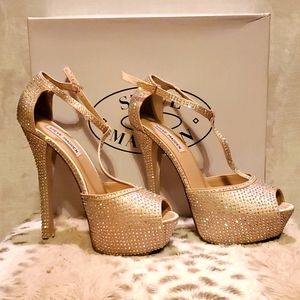 Steve Madden Champagne T-Strap Platform Sandal w/ Aurora Borealis Crysta…